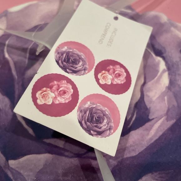 NWT Jolie Fleur Set of 4 Floral 9” Scalloped Melamine Plates Pink Purple Rouge - Picture 3 of 4